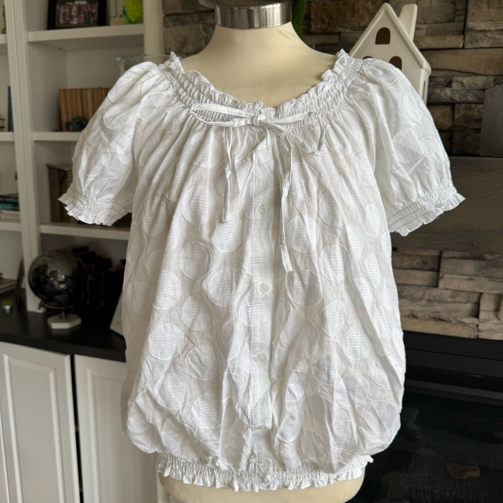 Harve Benard White Puff Sleeve Blouse with Smocked Ruffled Details